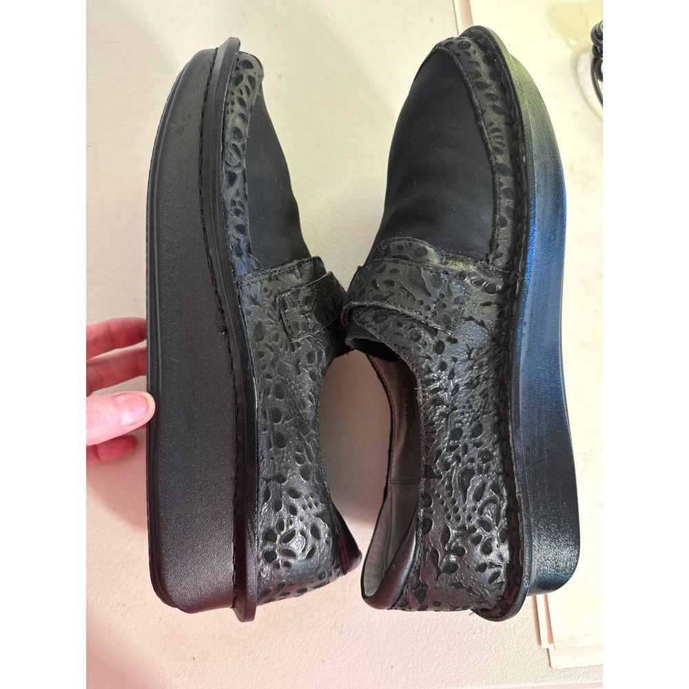 Alegria by PG Lite Black Textured Leather Slip On Clogs Butterfly Button Shoe 11 - Picture 9 of 12